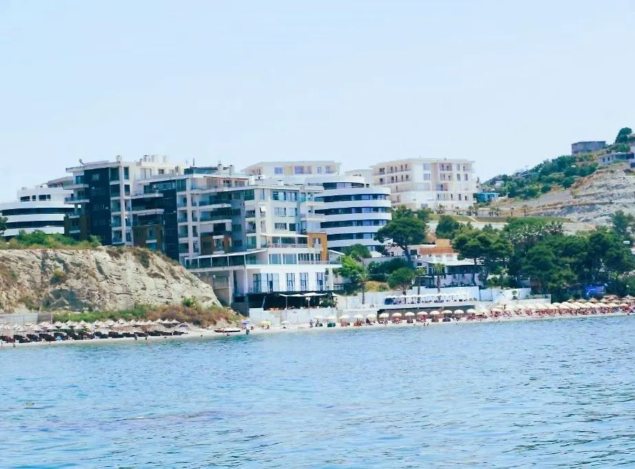 Sea&Sun&Sand Luxury Apartment In Durrës